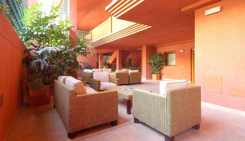 Apartamentos Reserva Del Higueron Deluxe & Spa 贝纳尔马德纳 外观 照片